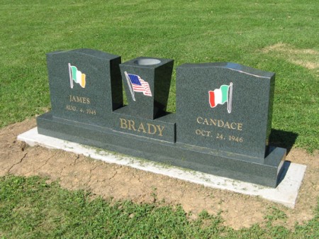 brady-flags-monument